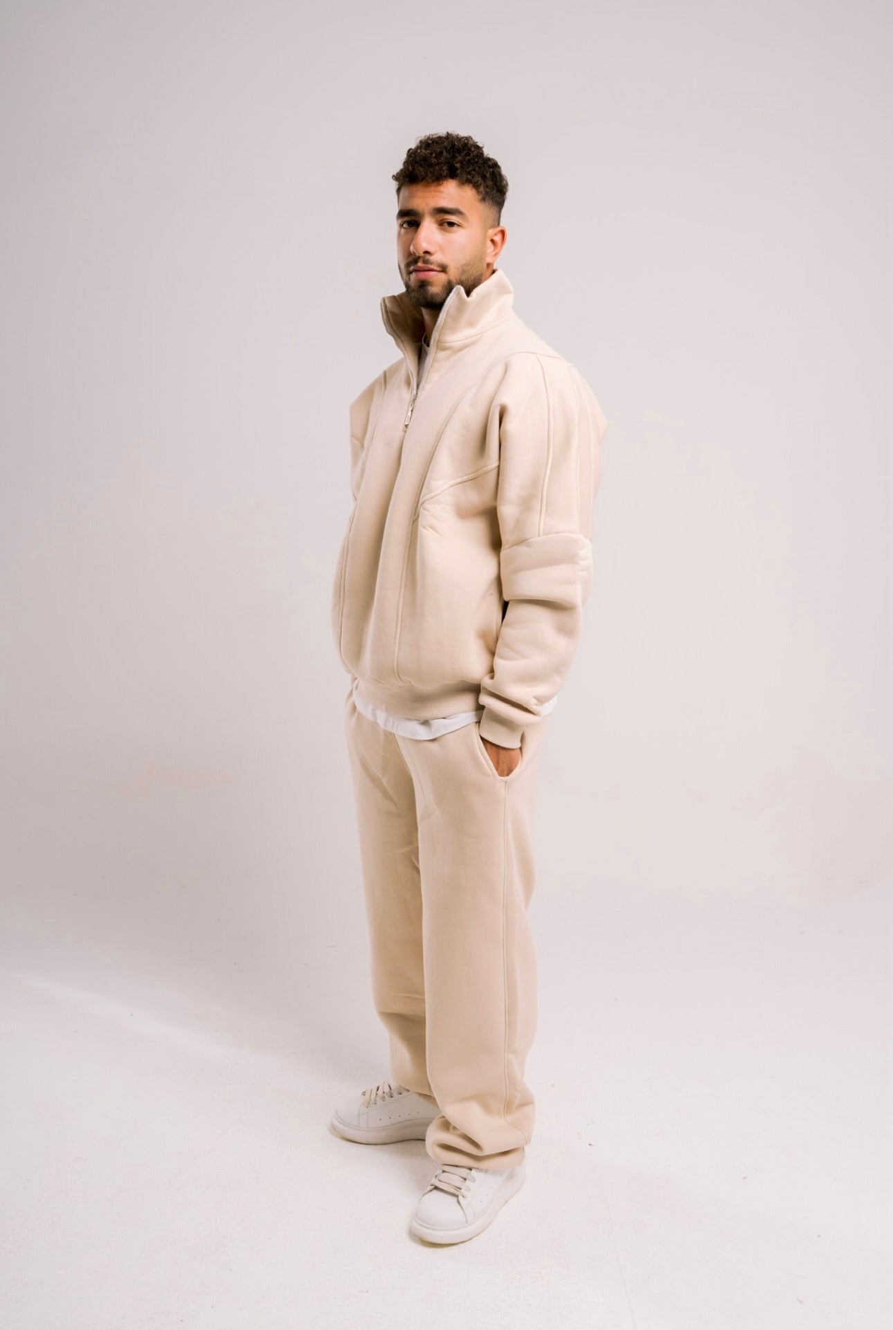 UNISEX Quarter Zip Sweater